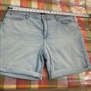 Lee Classic Light Blue Jean Shorts 18